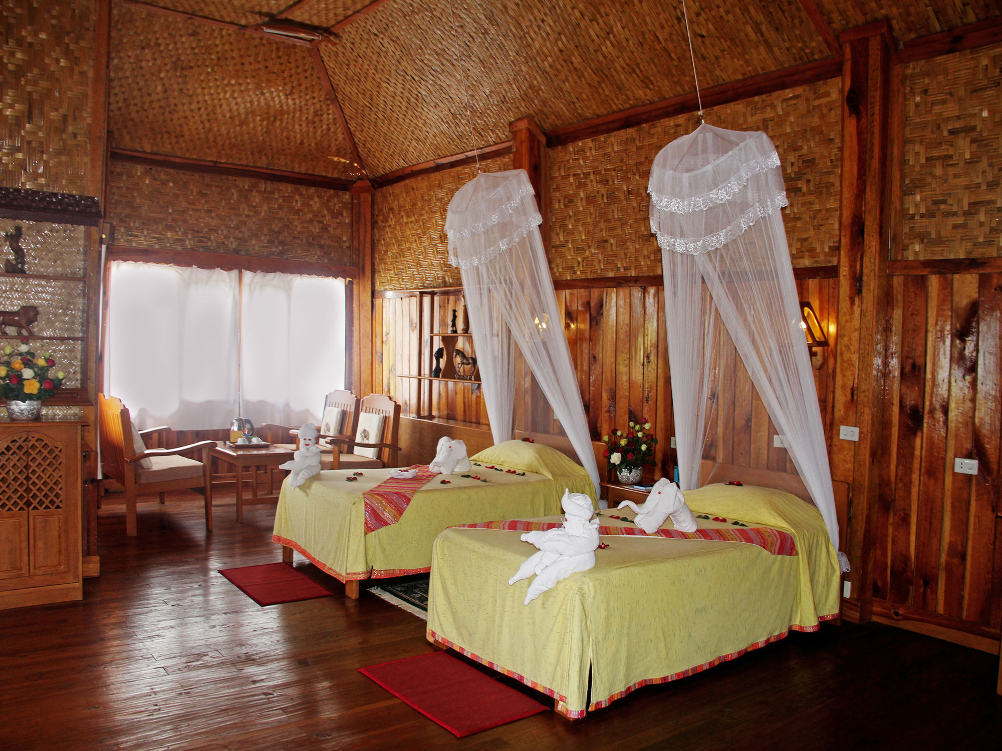 Sanctum Inle Resort Inle Lake Exterior photo