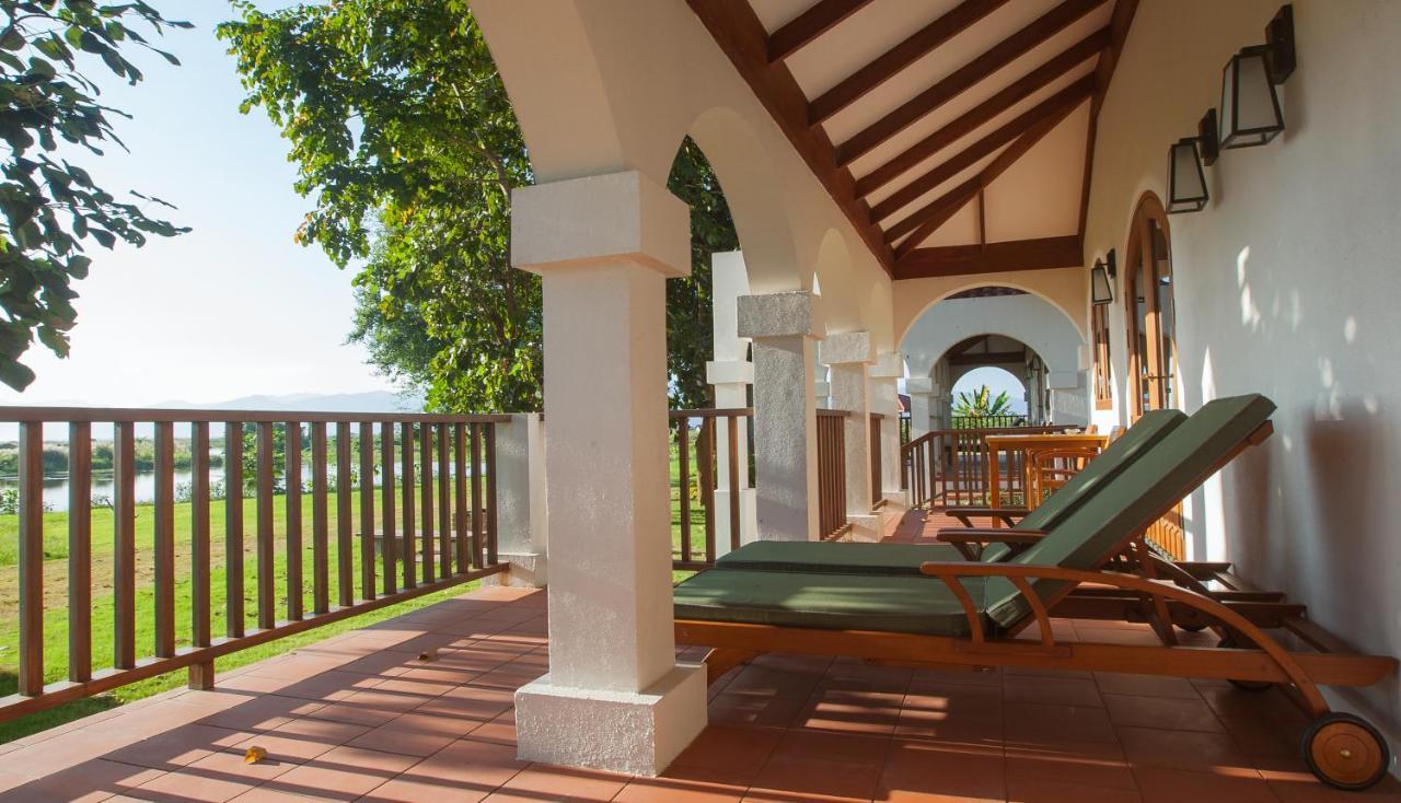 Sanctum Inle Resort Inle Lake Exterior photo